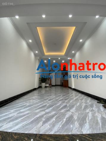 Bán nhà Sài Đồng Vũ Xuân Thiều Long Biên 40m2, 4,5 tầng ngõ to ô tô vào nhà giá 4,6 tỷ