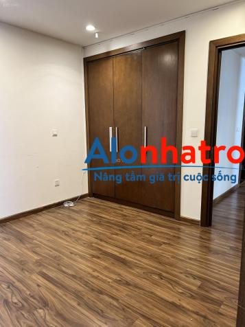 Cho thuê căn 3PN 2VS DT 130m2 giá 20 triệu Golden Palm Lê Văn Lương, LH :0343359855