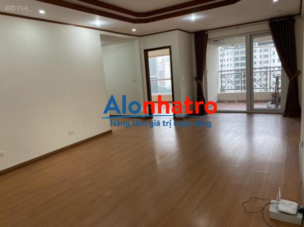 Cho thuê căn hộ đẹp tại N05 - Hoàng Đạo Thúy 3 phòng ngủ nội thất cơ bản chỉ 17 tr/tháng 0912883365