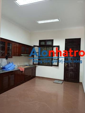 Cho thuê nhà phố Nguyễn Cảnh Dị, 60 m2 x 4 tầng, phù hợp kinh doanh, vp