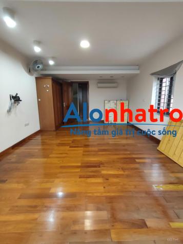 Cho thuê nhà riêng mặt hồ Xã Đàn-Hồ Đắc Di, 45m2 7T thang máy, VP-kinh doanh. Giá 40tr/th