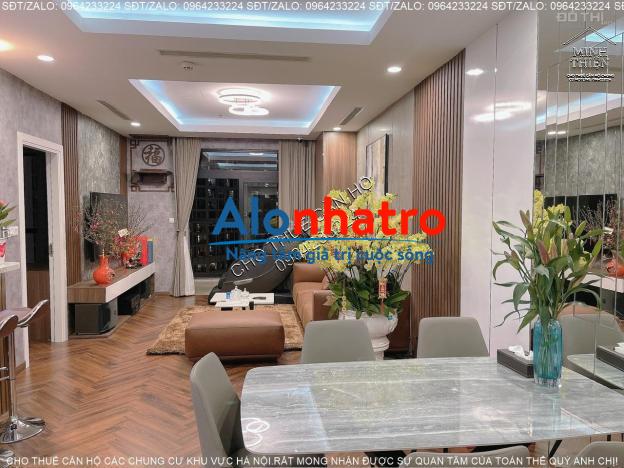 (Chung Cư Vinhomes Royal City) Cho Thuê Căn 2 Ngủ Full Nội Thất Cao Cấp Tiện Nghi Hoàn Hảo