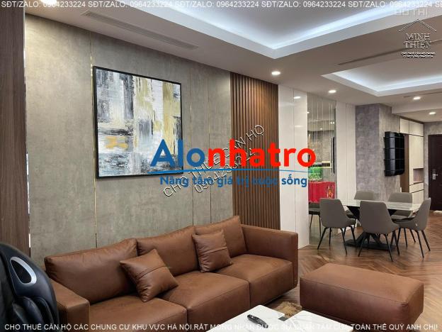 (Chung Cư Vinhomes Royal City) Cho Thuê Căn 2 Ngủ Full Nội Thất Cao Cấp Tiện Nghi Hoàn Hảo