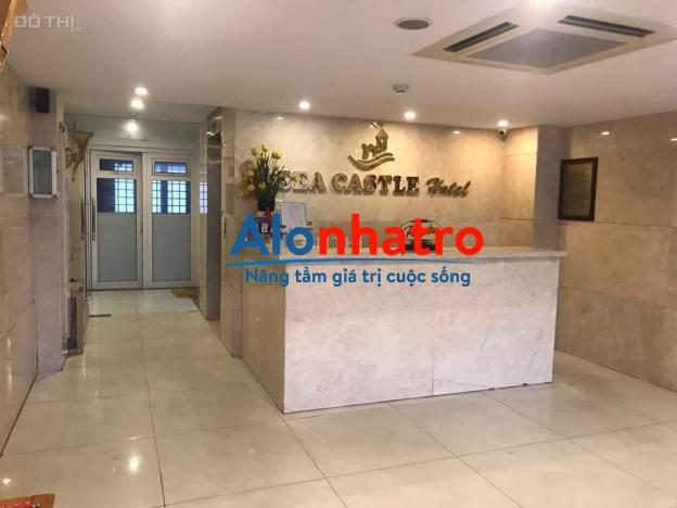 Khách sạn 8 tầng, 22 phòng, đường Hồ Nghinh, vị trí đẹp, giá đầu tư rất tốt