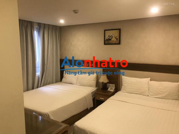 Khách sạn 8 tầng, 22 phòng, đường Hồ Nghinh, vị trí đẹp, giá đầu tư rất tốt