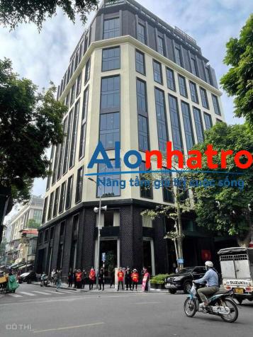 Tuyệt Phẩm, Bán Mặt Phố Giang Văn Minh, Kim Mã, Ba Đình: 40 tỷ, 140m2, Mặt tiền 7.6m, 4 tầng. Đắc đ