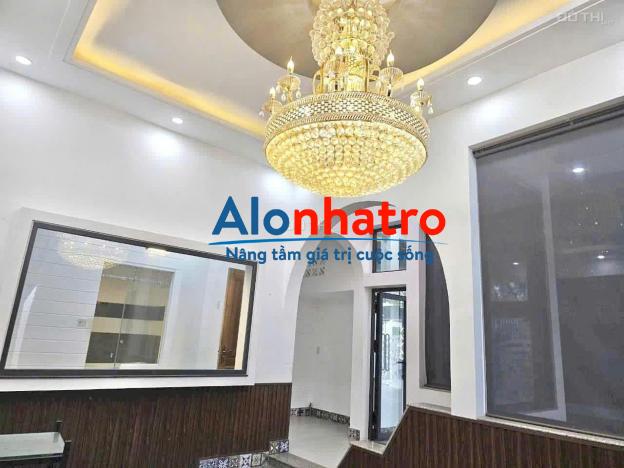 Cho thuê biệt thự mặt tiền ngang 38m đường võ văn kiệt cần thơ, nhà có sẵn mô hình coffee sân vườn