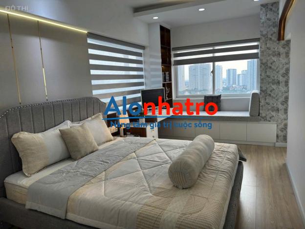 Cho thuê căn hộ Mỹ Khánh Phú Mỹ Hưng lầu trung view thoáng để ở