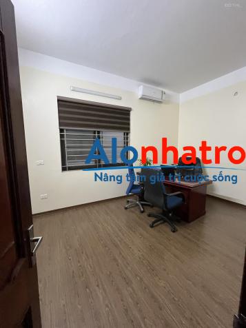 Cho thuê liền kề Nguyễn Xiển, 86m2 x 5 tầng, nhà đẹp, đồ cơ bản