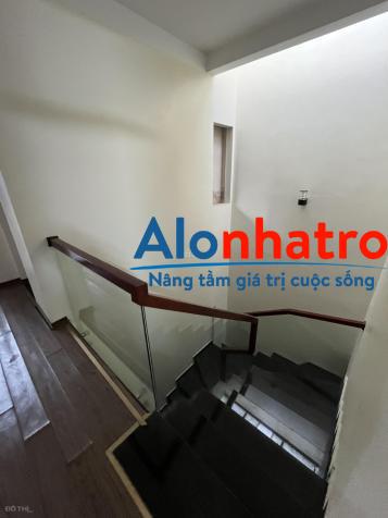 Cho thuê liền kề Nguyễn Xiển, 86m2 x 5 tầng, nhà đẹp, đồ cơ bản