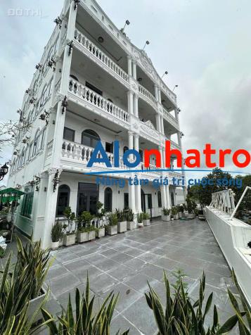 Cho thuê nhà nguyên căn 6 tầng mặt tiền ngang 20m đường lê bình, cái răng, cần thơ, DTSD hơn 1500m2