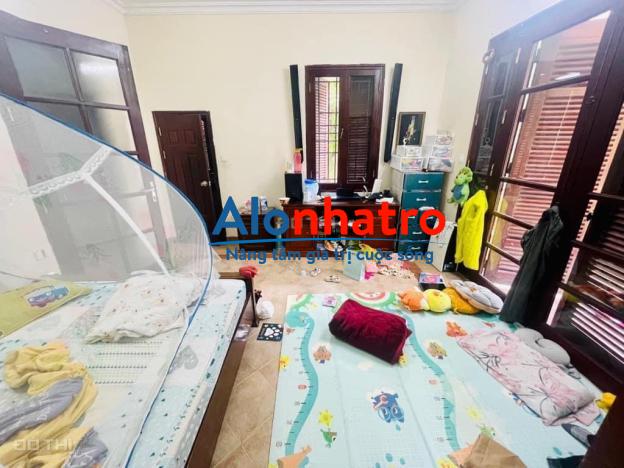 Bán nhà mặt phố  Vạn Kiếp,Hai Bà Trưng, kinh doanh sầm uất , vỉa hè rộng, đường 2 chiều