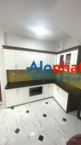 Bán nhà Tổ 24 Thượng Thanh 30m x 5T, Mới Tinh, oto 7c đỗ cửa giá chỉ hơn 4 tỷ có TL. LH: 0936123469