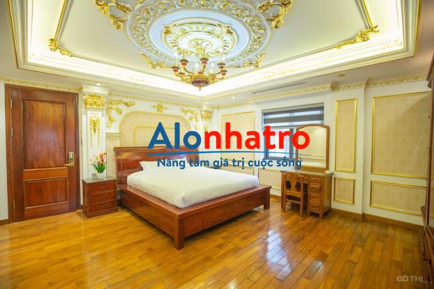 Chính chủ cho thuê căn hộ cao cấp 2 ngủ, nội thất hiện đại, rộng 165m2 tại phố 68 Kim Mã Thượng