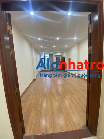 Chính chủ tôi cần bán gấp tòa nhà văn phòng 6 tầng thông san thang máy, Mặt phố Dương Khuê