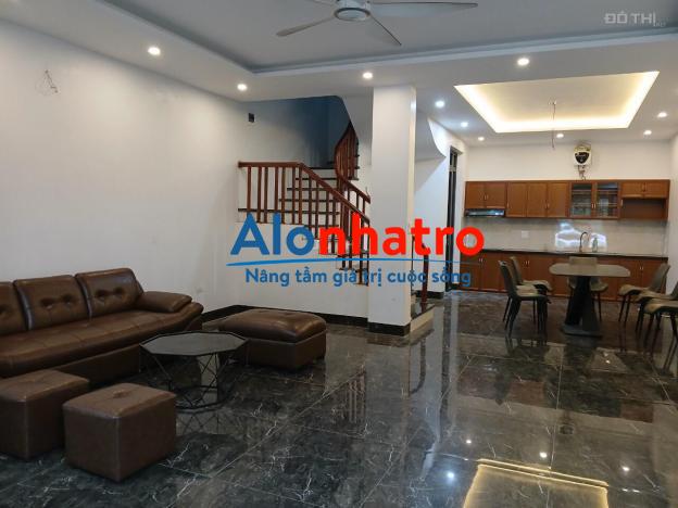 Cho thuê nhà 78m2, 4 tầng, full nội thất, đường 13m - Trạm Trôi, Hoài Đức