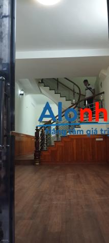 Cho thuê nhà ngõ 83 Ngọc Hồi 52 m 5 tầng 18 triệu