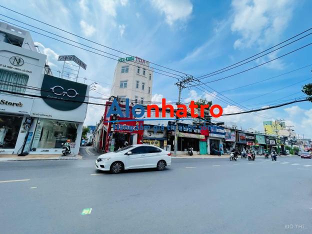 Hiếm- Mặt tiền Võ Văn Ngân cung đường KD bậc nhất Thủ Đức DT ngang 8.5m siêu đẹp 3T sẵn TN 135tr