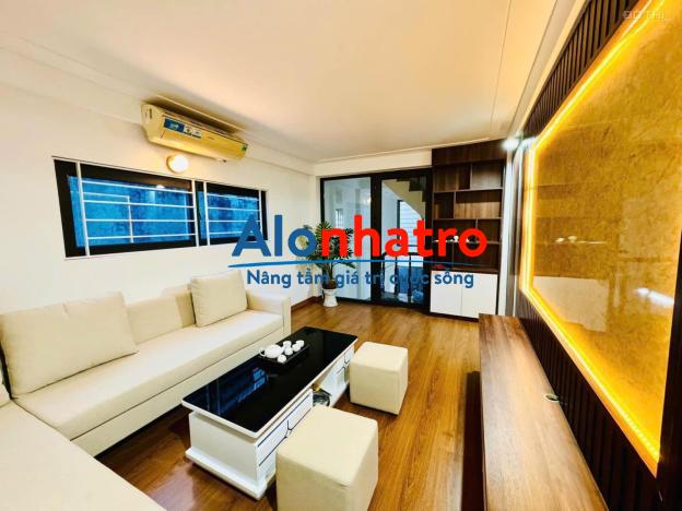 Nhà Lô Góc 6 Tầng - Khương Trung 36m2, Giá Chỉ 7.8 Tỷ, 6 Ngủ, Ô Tô Cách 20m.