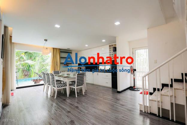 Cho thuê biệt thự đơn lập góc 2 mặt tiền khu nam Phú Mỹ Hưng, có hồ bơi