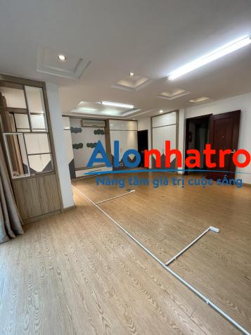 Cho thuê nhà riêng Phân lô Nguyễn Xiển, 50 m2 x7 tầng, THANg máy,sàn thông