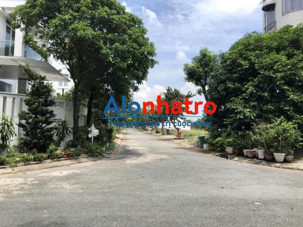 Bán căn biệt thự KDC Phú Xuân Vạn Phát Hưng, Nhà Bè