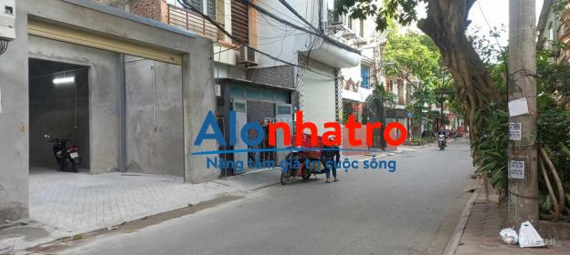 Bán Gấp Nhà Kho Mới Làm, Kiên Cố, Hiện đang Cho Thuê