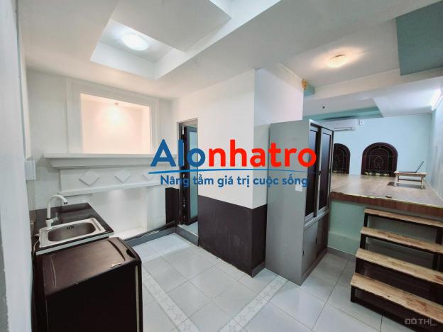Chính chủ cho thuê phòng trọ quận Tân Phú giá rẻ, 30m2 có tách bếp và nội thất