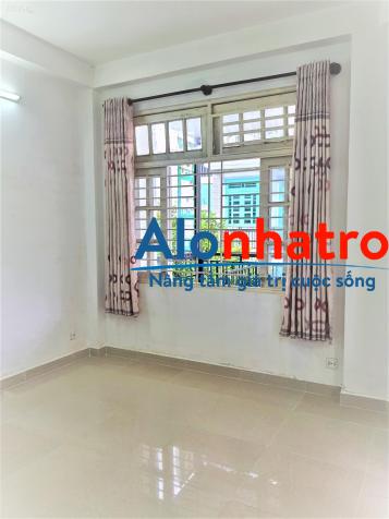 PHÒNG RỘNG RÃI - THOÁNG MÁT - máy giặt, khóa van tay,.. ngay UFM, FPT giá chỉ 3tr3