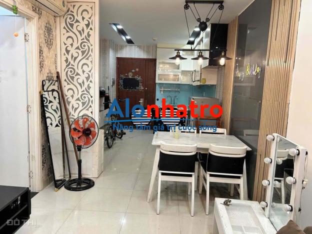 Cần cho thuê gấp ăn hộ 60m2 Topaz City giá 11 triệu