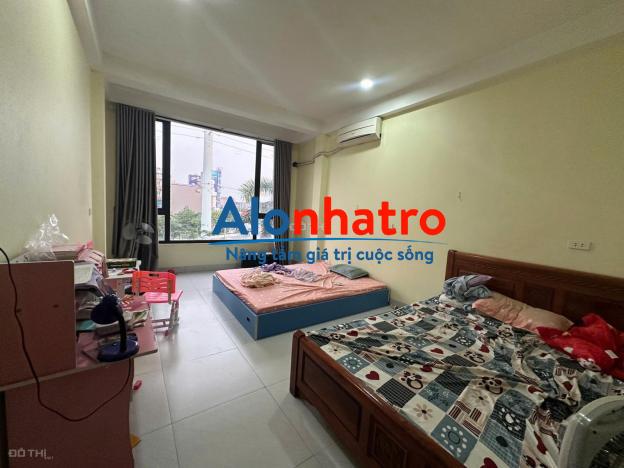 Cho thê nhà riêng Nguyễn Thanh Bình- Tố Hữu, 50 m2 x 4.5 tầng, oto đỗ cửa