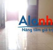 Cho thuê căn hộ riêng 3 tầng ngõ 1 Bùi Xương Trạch, ô tô đỗ sát cổng, cách phố Bùi Xương Trạch 100m