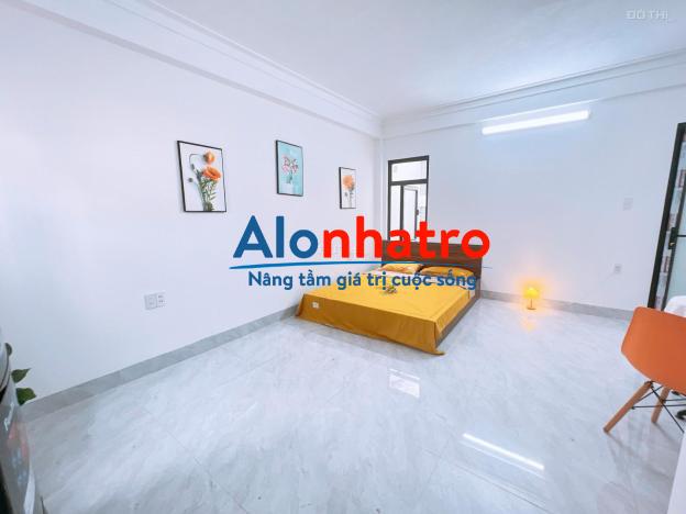 Studio 40m² full nội thất, cửa sổ lớn – Lạc Long Quân, Tây Hồ, 5tr