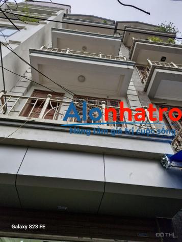 Chính Chủ Cho thuê nhà 4 tầng + 1 tum làm văn phòng tại Thái Hà, Đống Đa – ô tô vào tận cửa