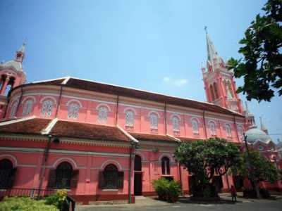 Nhà Thờ Tân Định Với Những Nét Đẹp Ấn Tượng