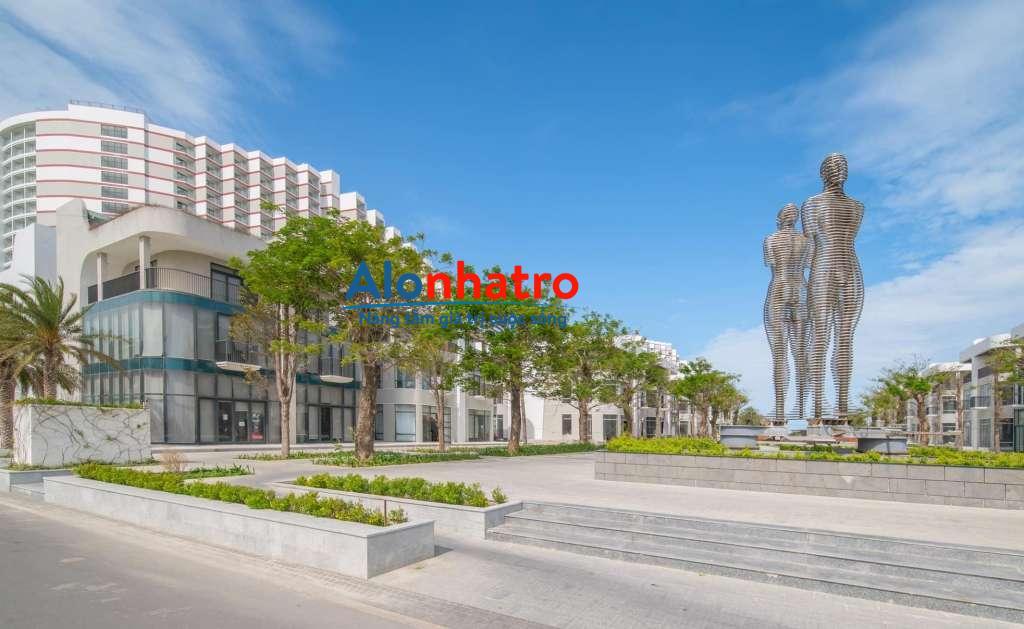 Cho thuê Shopvillas 2 mặt tiền đại lộ Nguyễn Tất Thành gần Sân bay Cam Ranh