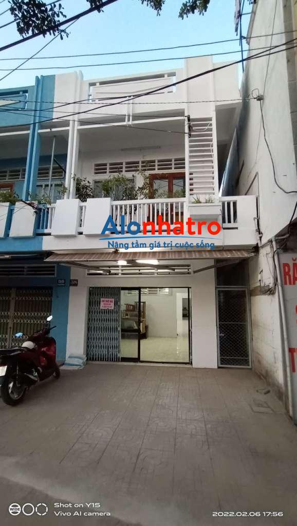Cho thuê nhà nguyên căn, mặt tiền đường Phạm Hùng, Phường 2