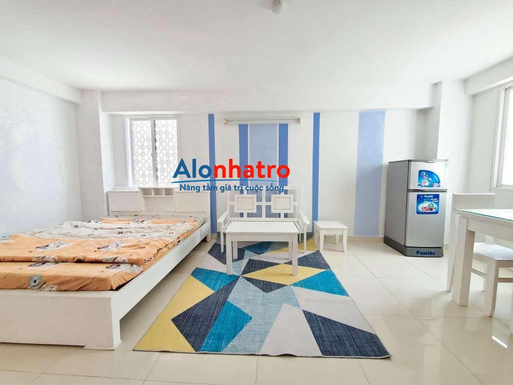 Căn Hộ Studio Xinh Xinh, Cửa Sổ, Ban Công