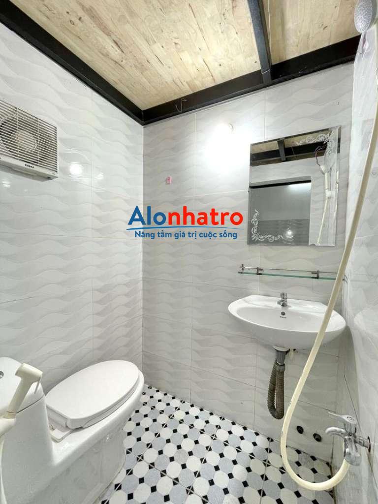 Phòng Nội Thất Cơ Bản Gần DH Công NGhiệp Thực Phẩm