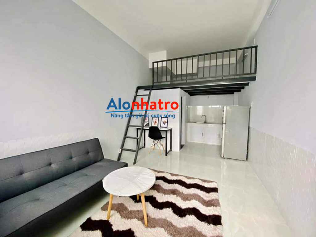 Phòng Đẹp Gác Lửng Gần Lê Trọng Tấn