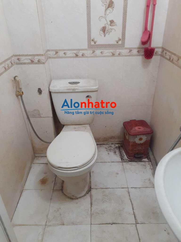 Cho thuê nhà mặt phố Nghĩa Tân làm hàng ăn, mở quán, tạp hóa, shop giầy dép, quần áo, spa, salon 