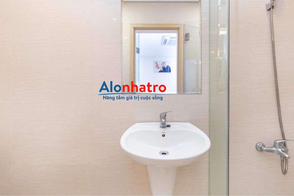 Trống căn hộ cửa sổ lớn thoáng mát sạch sẽ cho nuôi thú cưng Thạch Thị Thanh Quận 1 ạ