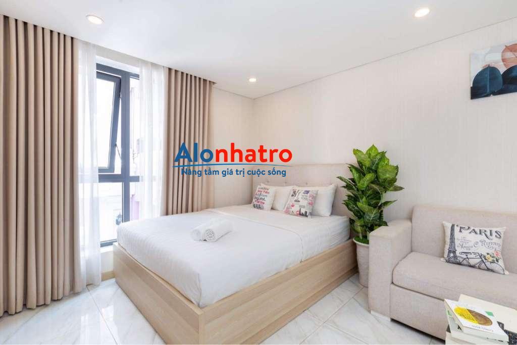 Trống căn hộ cửa sổ lớn thoáng mát sạch sẽ cho nuôi thú cưng Thạch Thị Thanh Quận 1 ạ