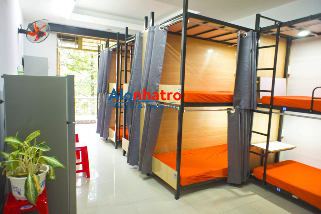 Khai Trương KTX Mới Sạch Đẹp Cho Sinh Viên IUH, VLU Không Phát Sinh Thêm Chi Phí