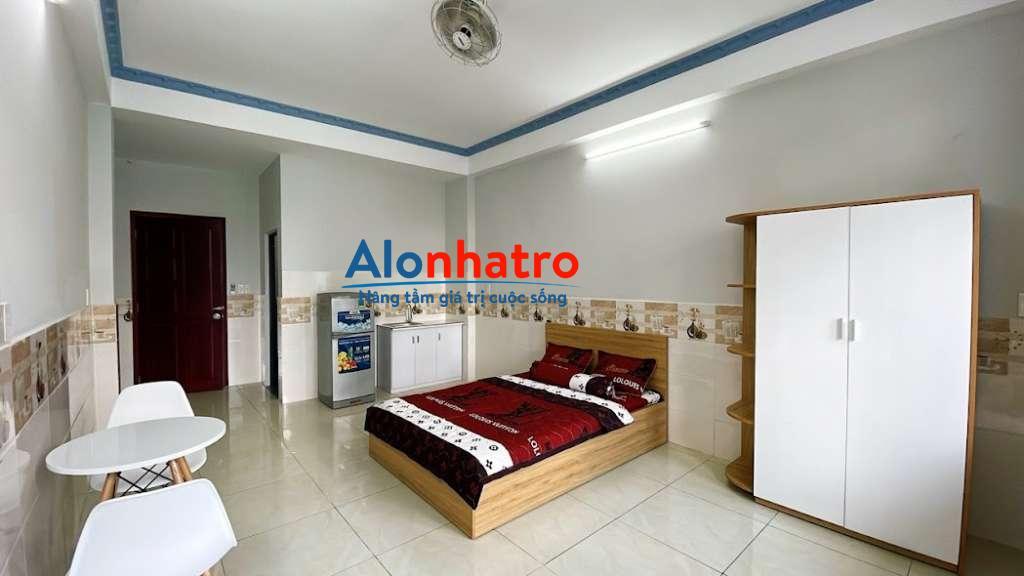 Căn Hộ Ban Công Lớn Full Nội Thất Tân Phú, Gần Hufi