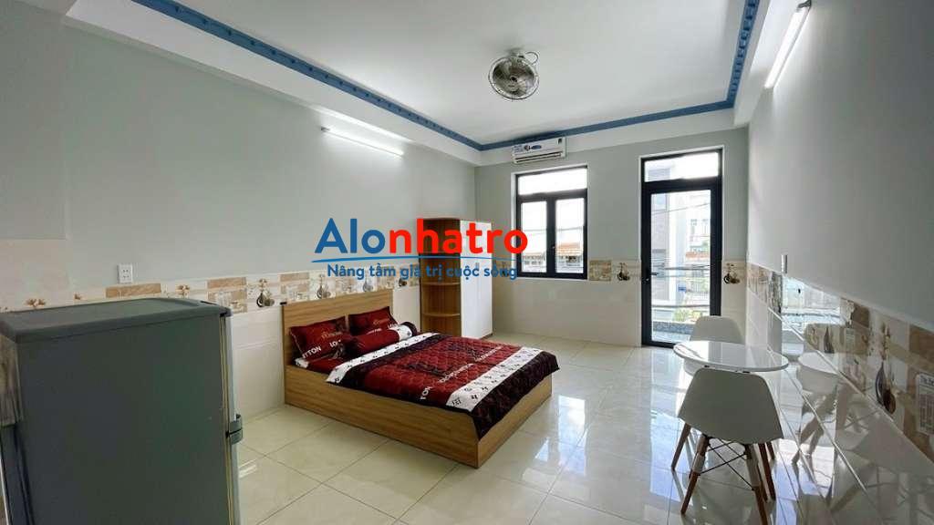 Căn Hộ Ban Công Lớn Full Nội Thất Tân Phú, Gần Hufi