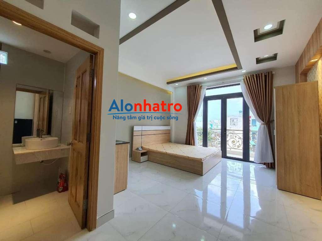 Căn Hộ Cho Thuê Đầy Đủ Nội Thất + Ban Công
