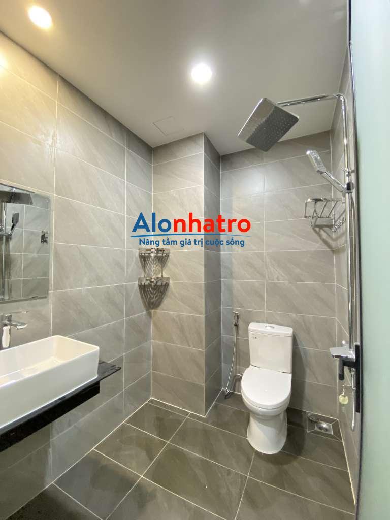 cho thuê căn hộ cao cấp vừa mới xây tại đường Cộng Hoà 