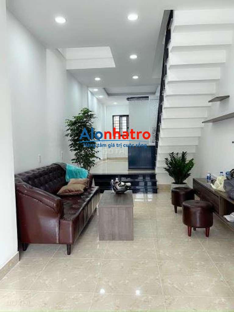 Bán nhà 3 tầng, nở hậu Trần Xuân Soạn, Q7, shr, 6,2tỷ