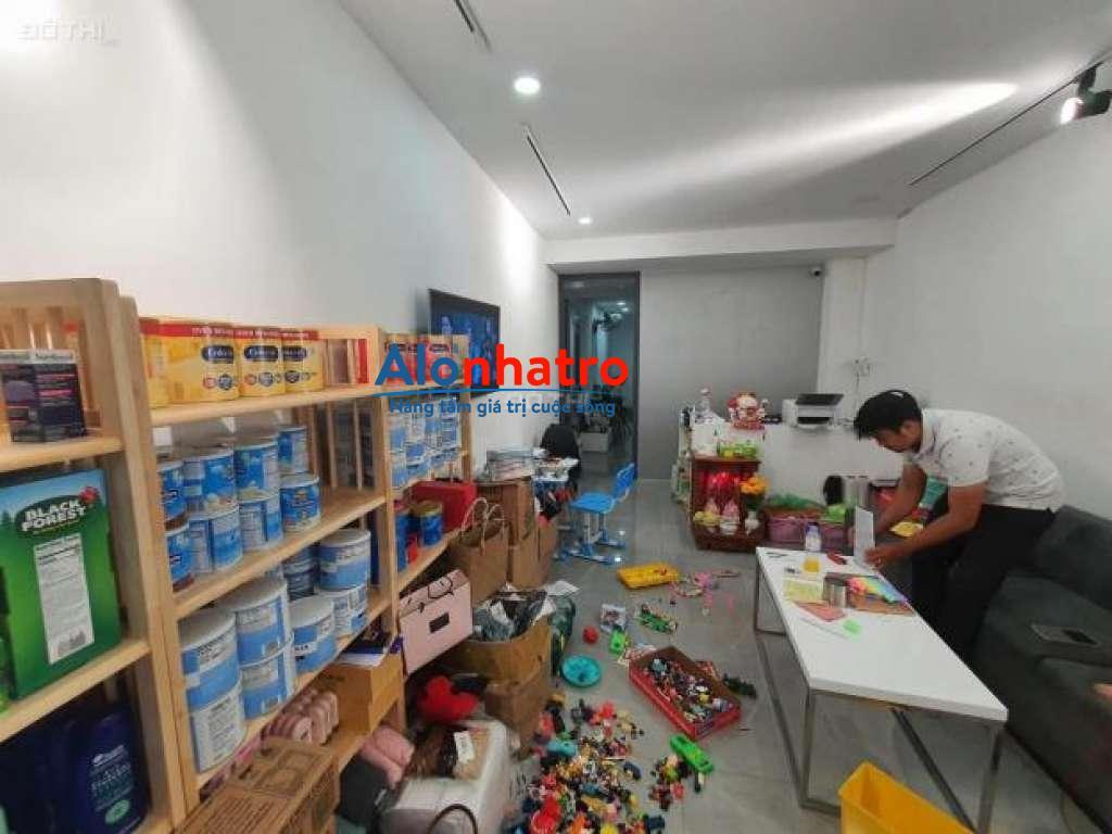Bán nhà  44m2, 11.9 tỷ, hẻm xe tải đường 3/2, Quận 10